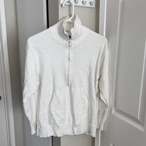 2 Piece set Woman White Half-Zip Mock Neck Pullover